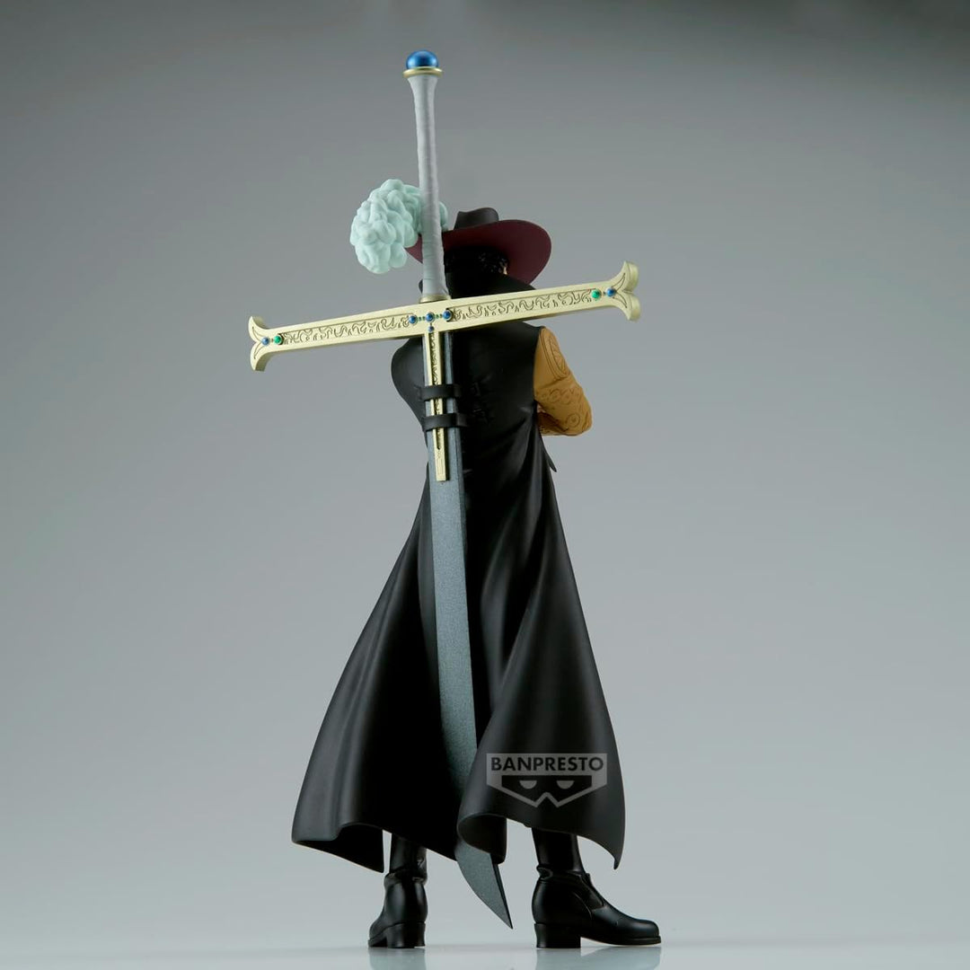 Banpresto One Piece Dracule Mihawk DXF Figur 17 cm