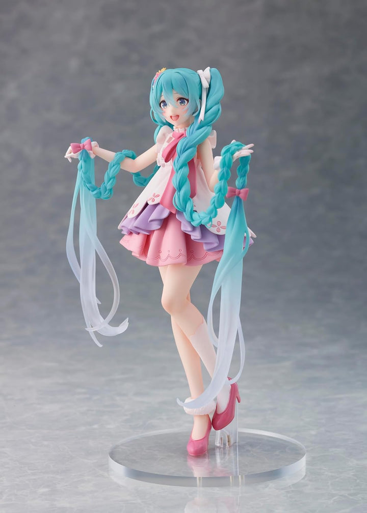 Taito PVC Statue Hatsune Miku Wonderland Rapunzel 18 cm