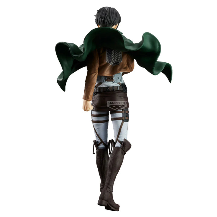 Banpresto Attack on Titan Grandista Figur Levi 27 cm