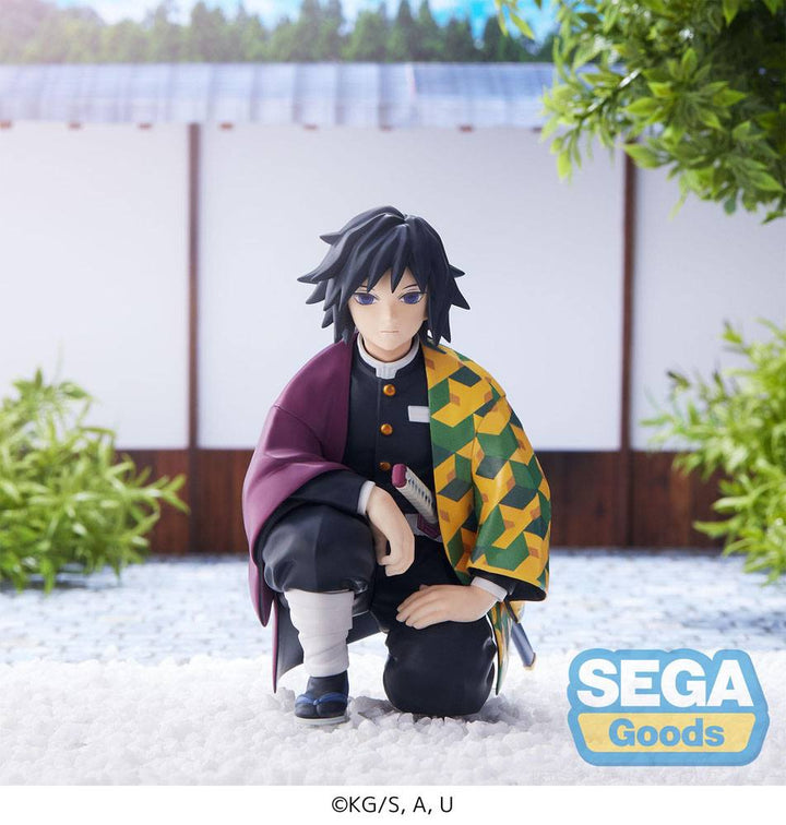 Sega Goods Demon Slayer Giyu Tomioka Perching 12 cm