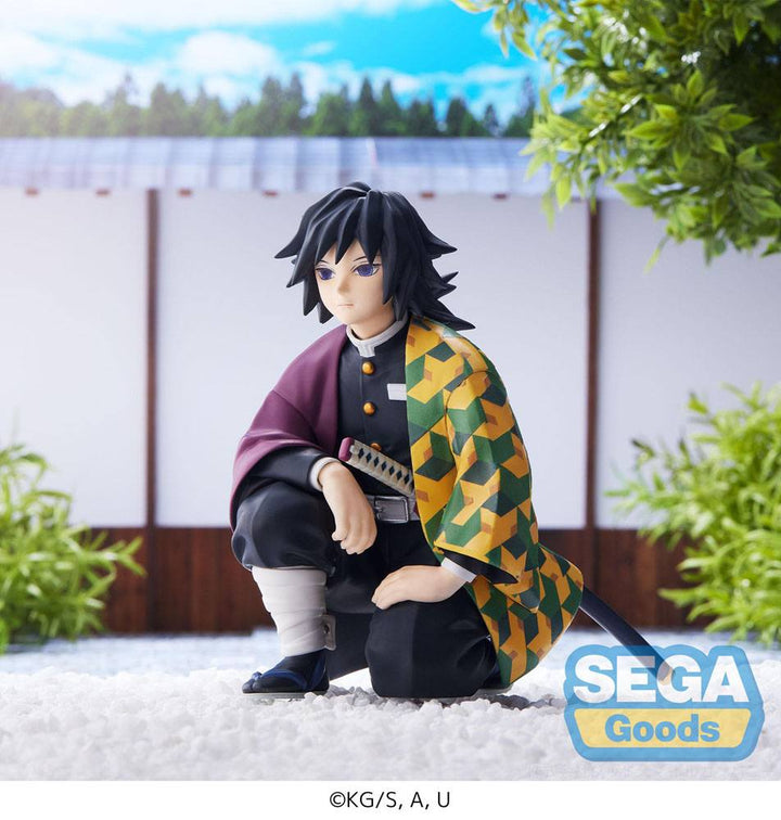 Sega Goods Demon Slayer Giyu Tomioka Perching 12 cm