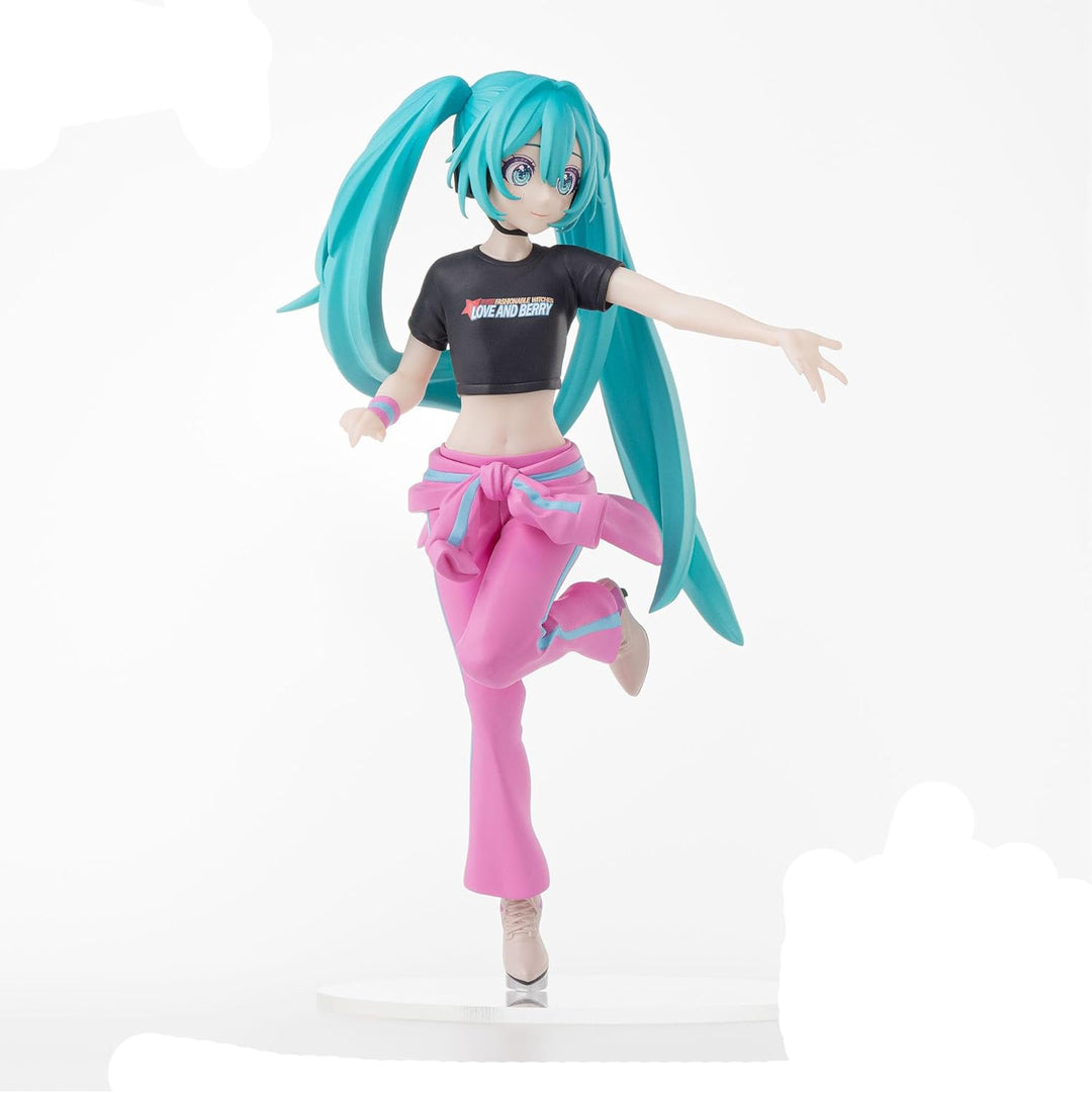 Sega Goods Hatsune Miku x Love and Berry Dress Up and Dance 17 cm