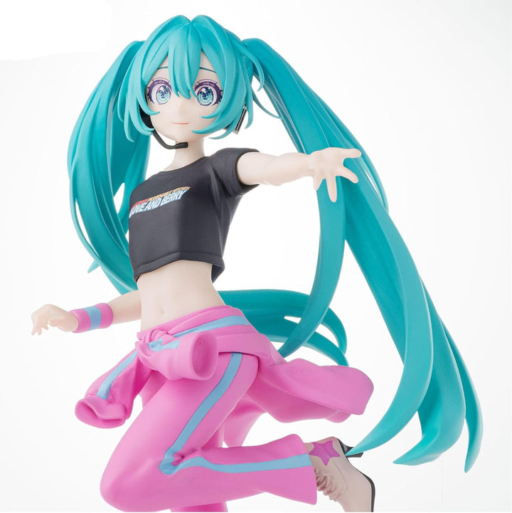 Sega Goods Hatsune Miku x Love and Berry Dress Up and Dance 17 cm
