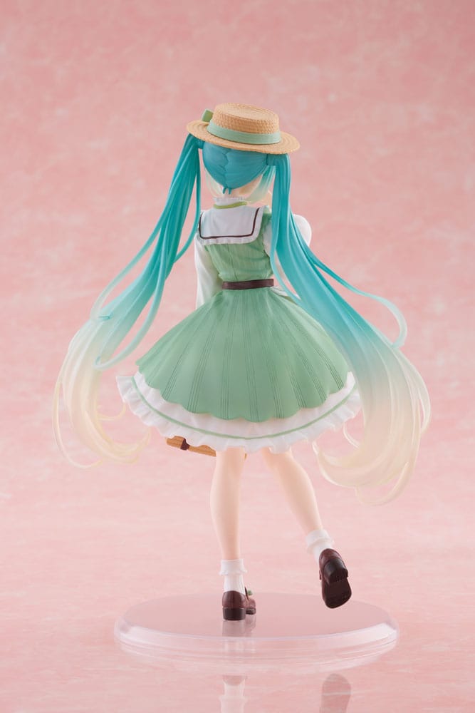 Taito Hatsune Miku Fashion Country 18 cm