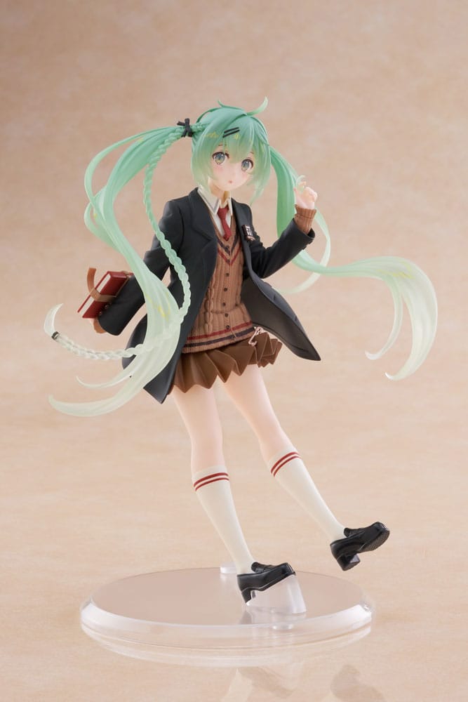 Taito Statue Hatsune Miku Fashion Preppy 18 cm