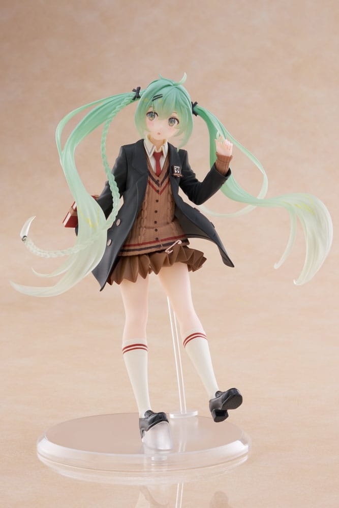 Taito Statue Hatsune Miku Fashion Preppy 18 cm