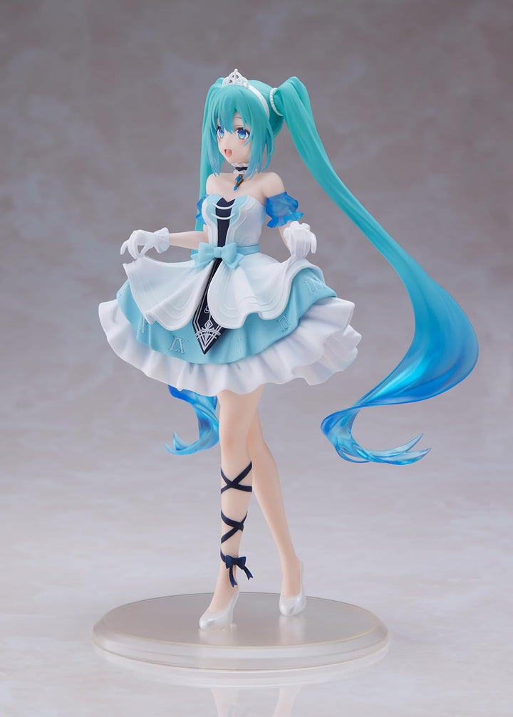 Taito PVC Statue Hatsune Miku Wonderland Cinderella 18 cm