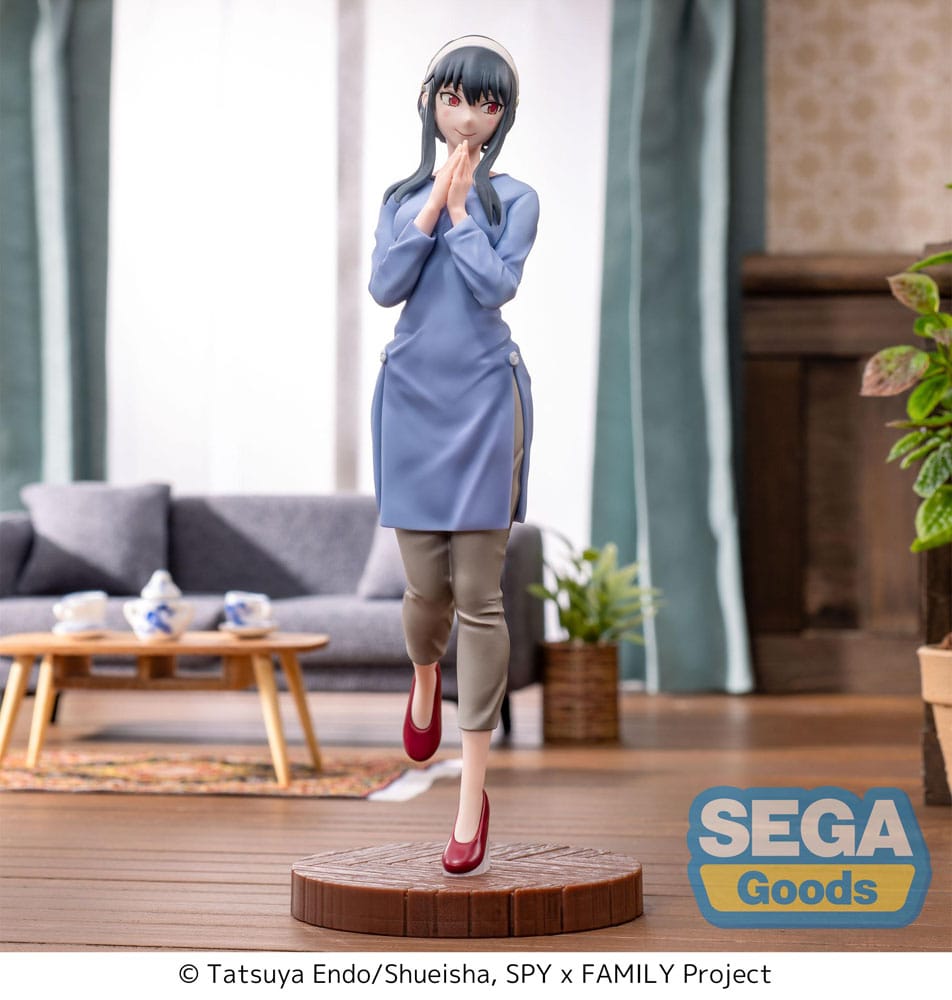 Sega Spy x Family Luminasta Statue Yor Forger 21 cm