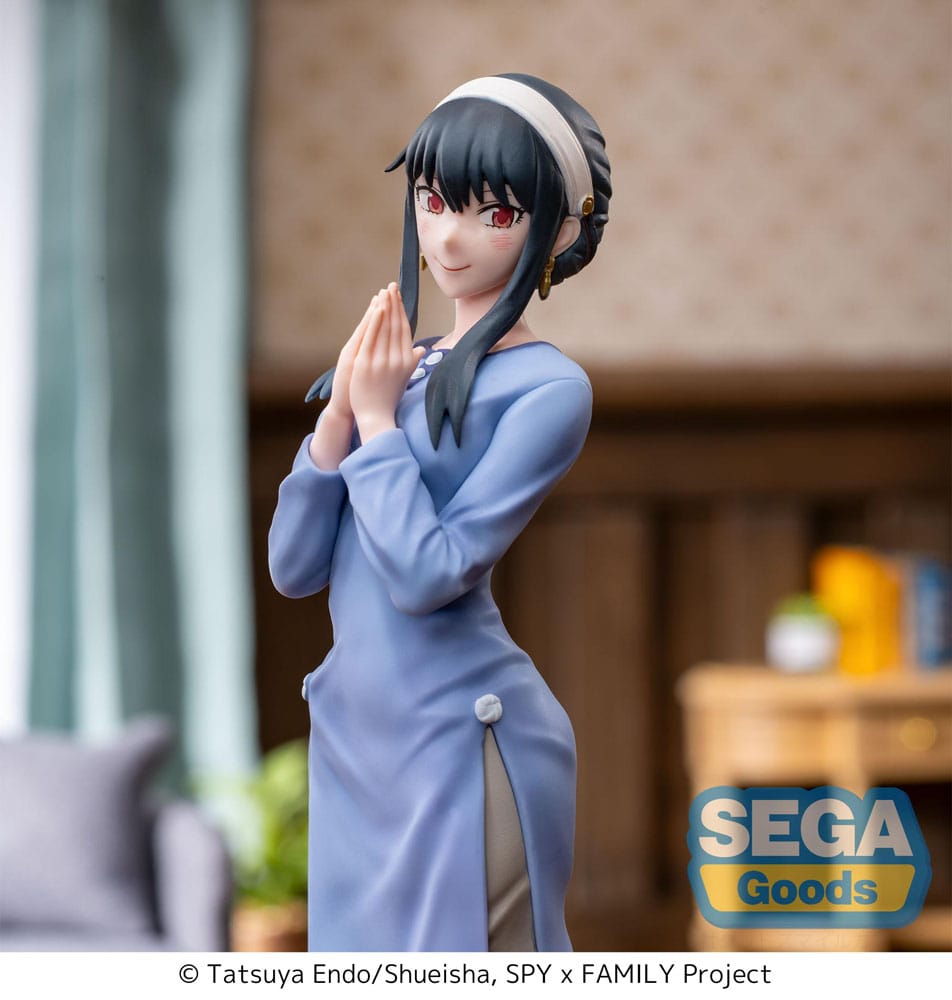 Sega Spy x Family Luminasta Statue Yor Forger 21 cm
