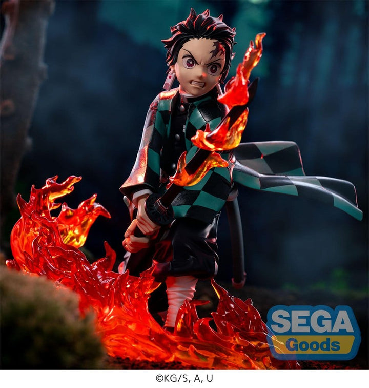 Sega Demon Slayer XrossLink Statue Tanjiro Kamado 12 cm