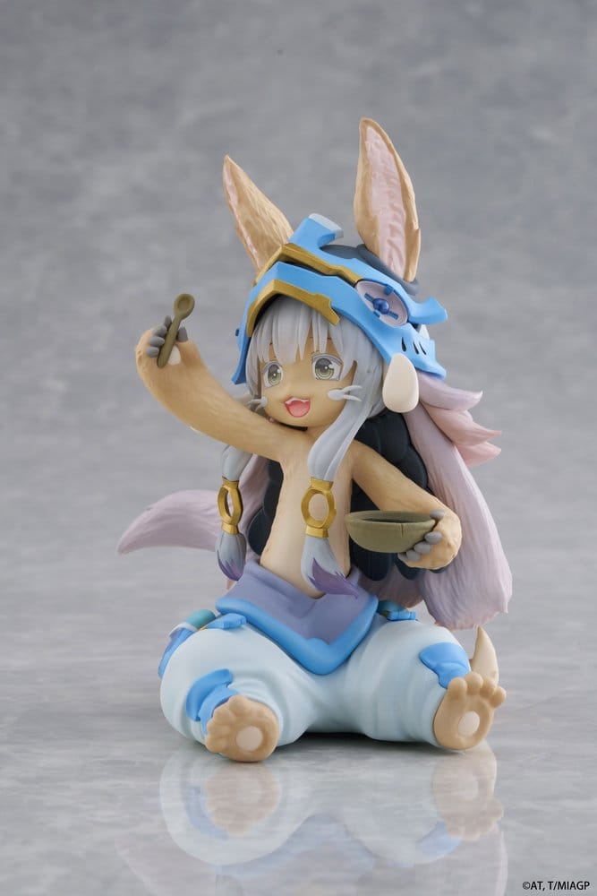 Taito Made in Abyss Figur Nanachi Mealtime Version 13 cm