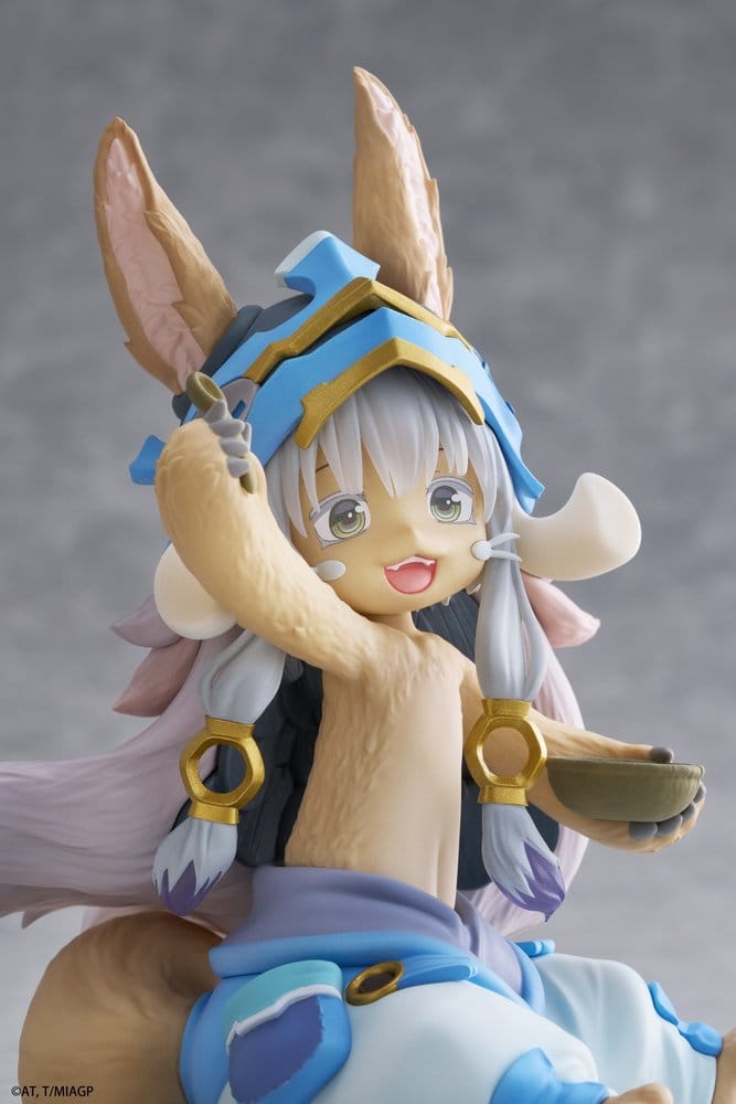 Taito Made in Abyss Figur Nanachi Mealtime Version 13 cm