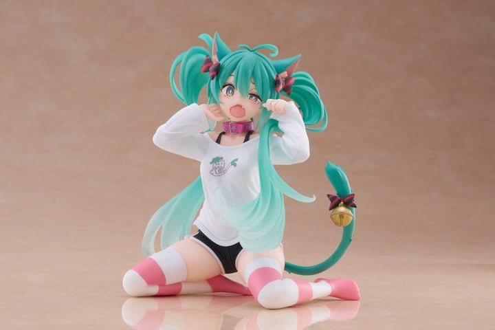 Taito Hatsune Miku Cat Ear T-Shirt Version 13 cm