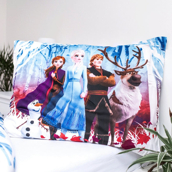 Die Eiskönigin Bettwäsche 140x200 cm + 70x90 cm von Dilaras.at | Dein Shop für Bettwäsche Kinder