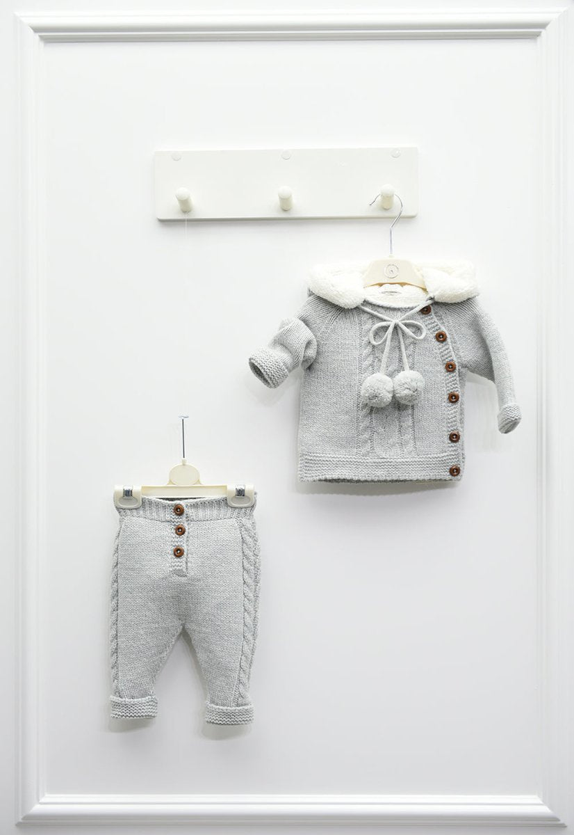 Nipperland 2er Babyset Strickjacke mit Hose von Dilaras.at | Dein Shop für Baby- & Kleinkind-Kombis