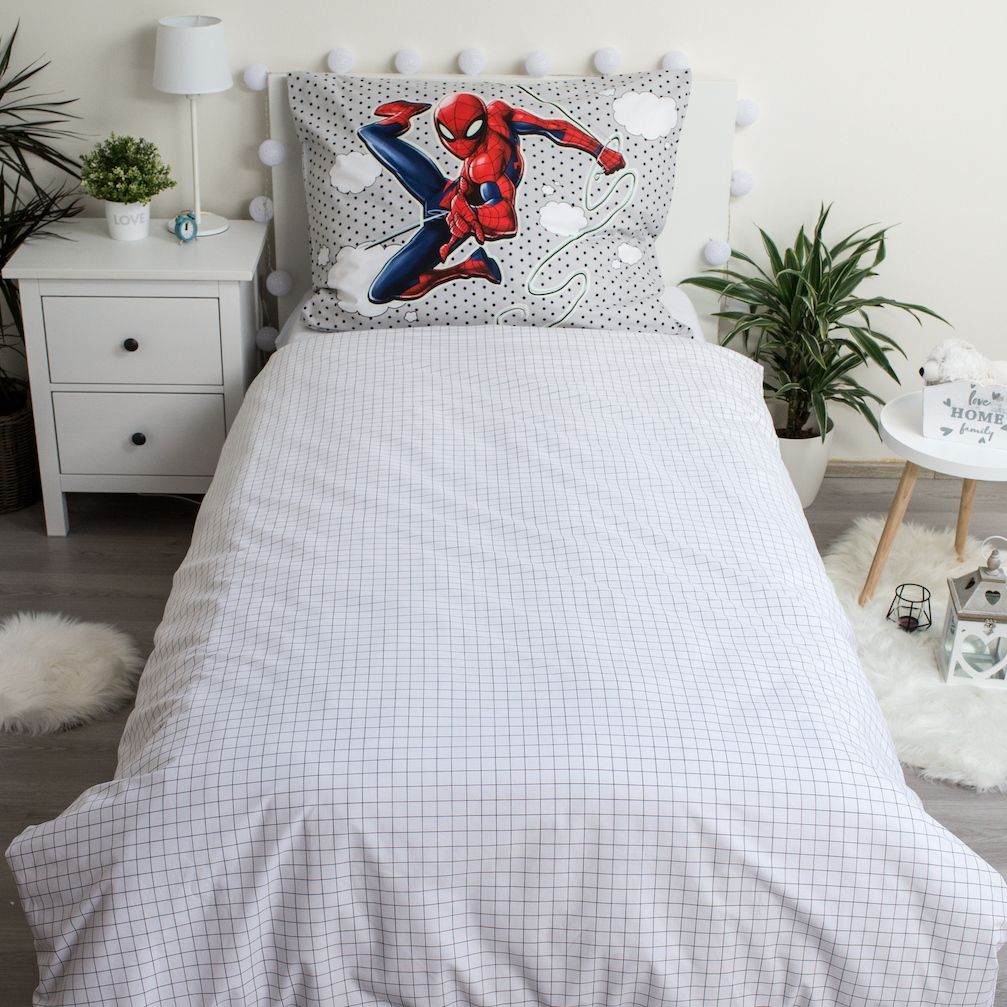 Spiderman Kinderbettwäsche mit Leuchteffekt 140x200 cm + 70x90 cm, 100% Baumwolle von Dilaras.at | Dein Shop für Bettwäsche Kinder